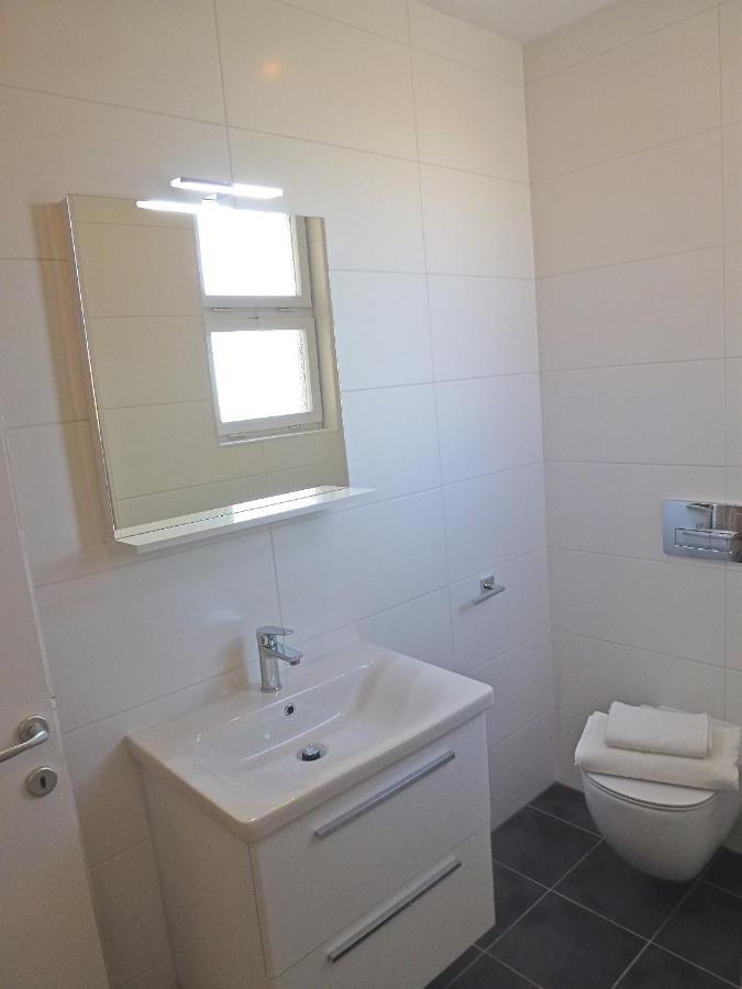 Apartment Ruza Njivice Exterior photo